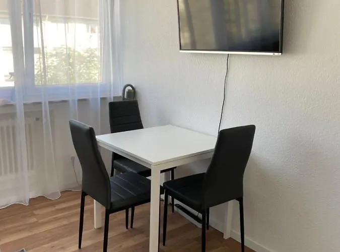 Adriana , Free Parking